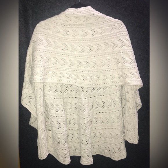 Cabi Knit Open Front Circle Cardigan Off White‎ Beige Eyelet Size XS - Picture 5 of 9